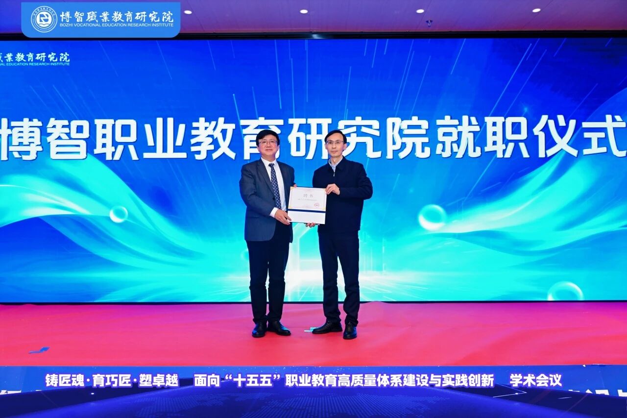 8f6b39057e27486c2acd577ed5c5fa0b.jpg 8f6b39057e27486c2acd577ed5c5fa0b.jpg